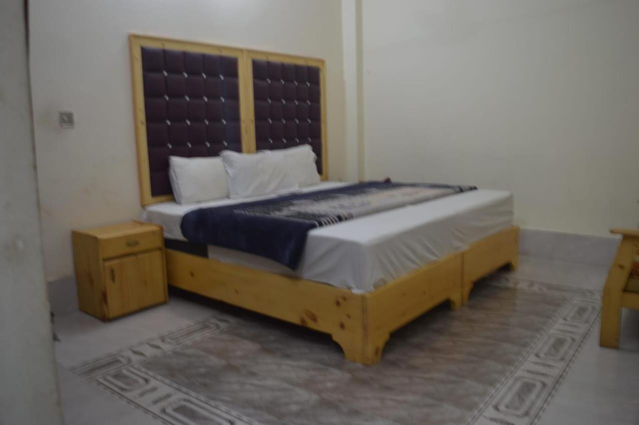 F R Darya E Swat Hotel Saidu Sharif Pokój zdjęcie