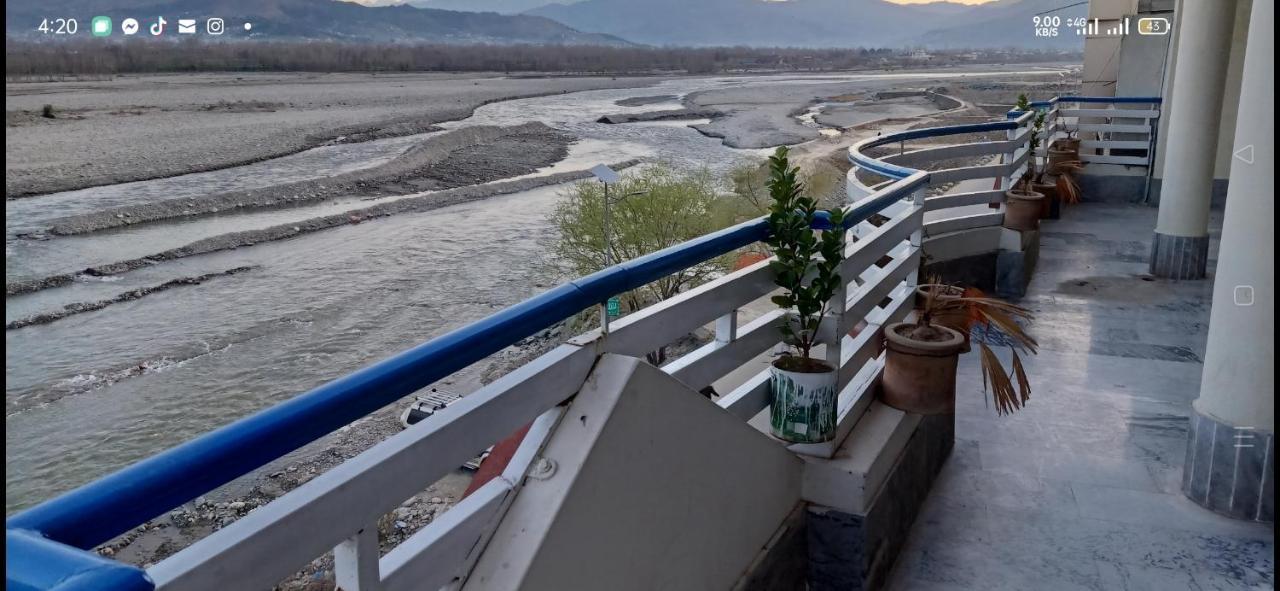 F R Darya E Swat Hotel Saidu Sharif Zewnętrze zdjęcie