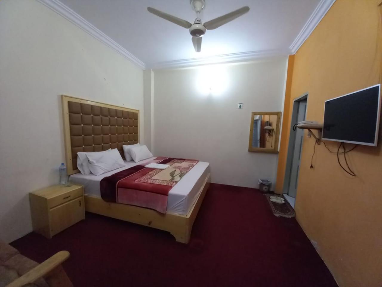 F R Darya E Swat Hotel Saidu Sharif Zewnętrze zdjęcie